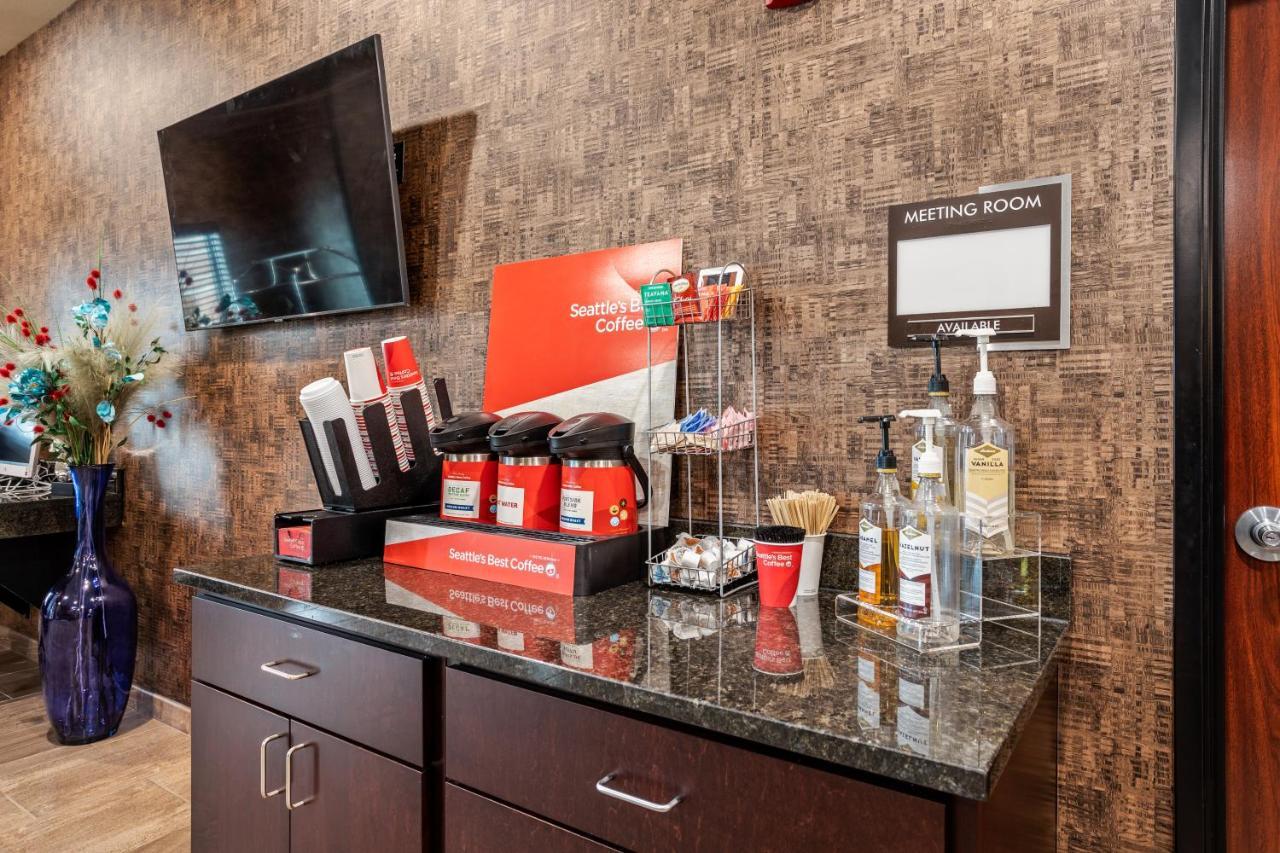 Cobblestone Hotel&Suites - Little Chute Extérieur photo