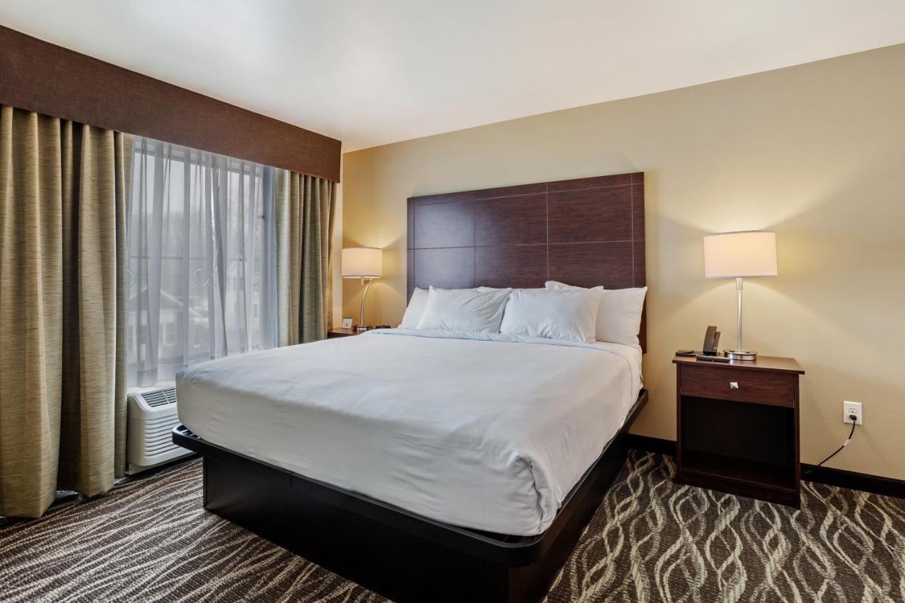 Cobblestone Hotel&Suites - Little Chute Extérieur photo
